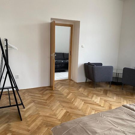 Apartman Namesti Frantiska Krizika Lägenhet Tábor Exteriör bild